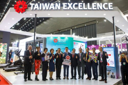 TEP_ภาพหมู่ผู้บริหาร Taiwan Excellence Pavilion at Taiwan Expo
