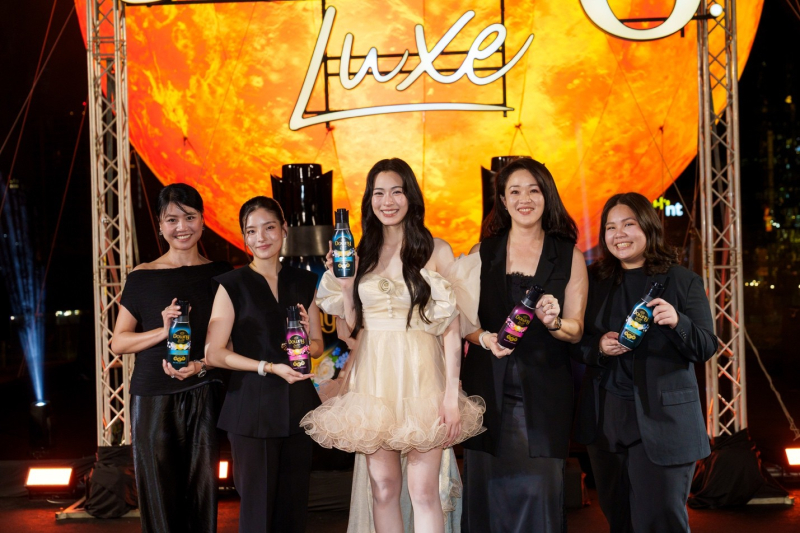 ยิ่งใหญ่ริมเจ้าพระยา! ดาวน์นี่ ยกระดับ Soft Power ไทย เปิดรันเวย์ DOWNY LUXE SUNWAY  หนุนดีไซเนอร์ไทยโชว์ศักยภาพสู่สากล
