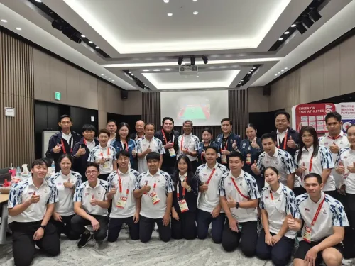 “สุรศักดิ์” นำทีมผู้บริหาร เยี่ยม Thai House ส่งกำลังใจทัพนักกีฬาไทย พร้อมต่อยอด “Amazing Thai House” เชื่อมกีฬา–ท่องเที่ยว ดัน “Healing is the New Journey” สู่เวทีโลก